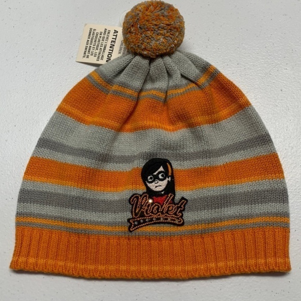 Disneystore Kids Incredibles  Fashion Cuff Beanie Hat with POM POM Sz Large